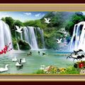 高山流水瀑布_编号1055257.jpg